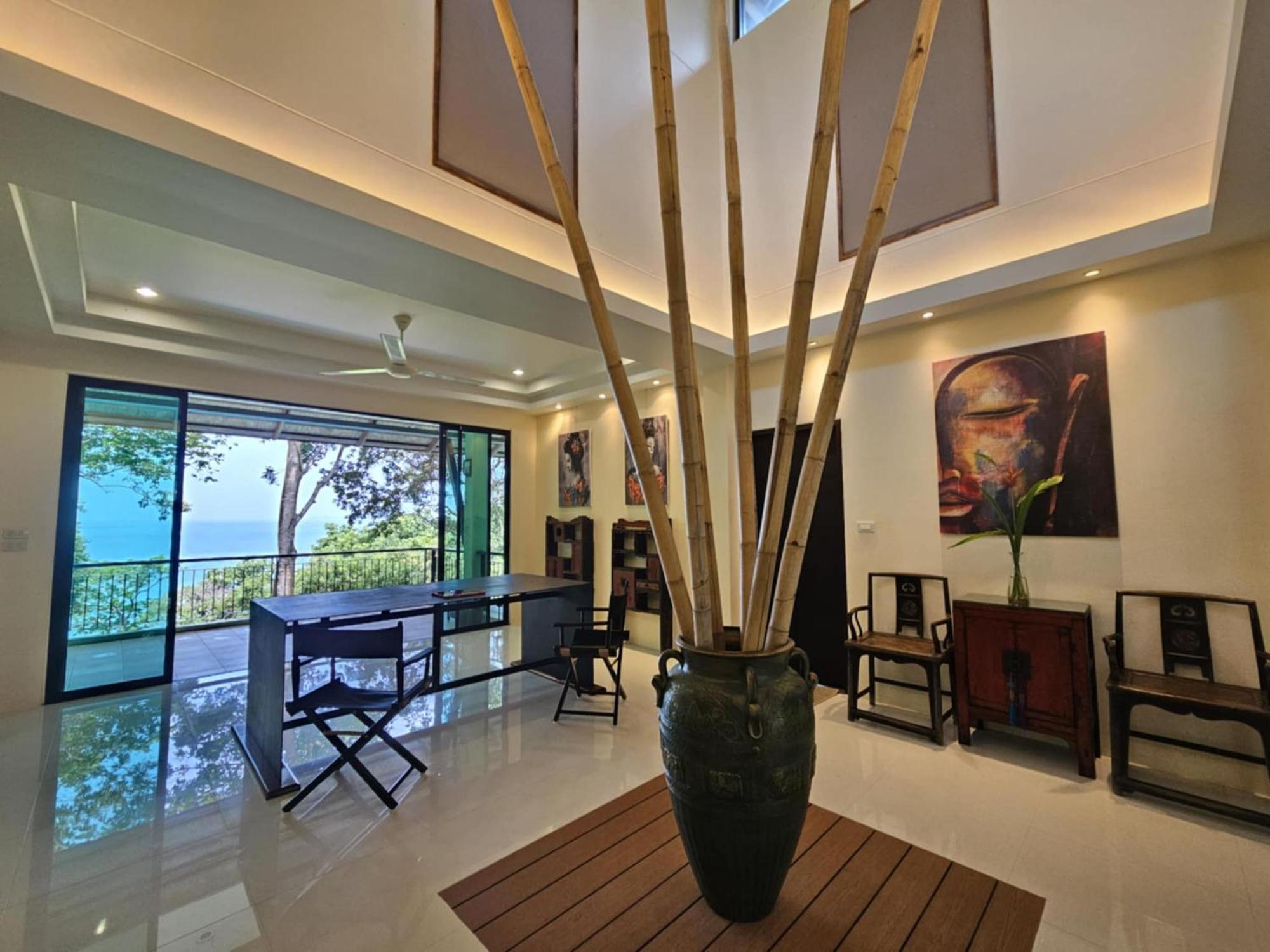 Beachfront In Rawai * Phuket